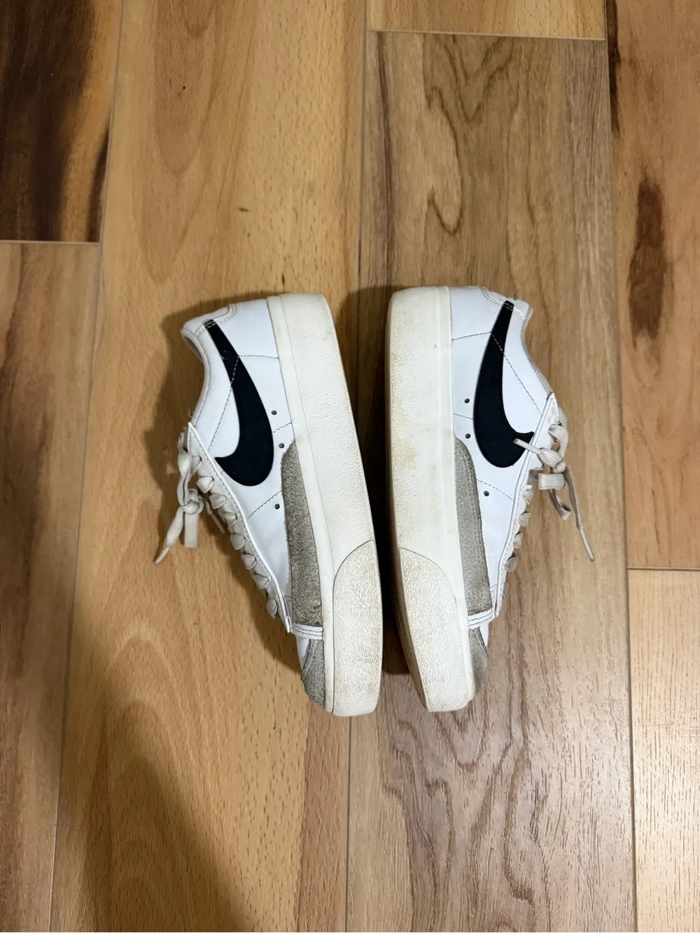 Nike Women's Blazer Low Platform sneakers